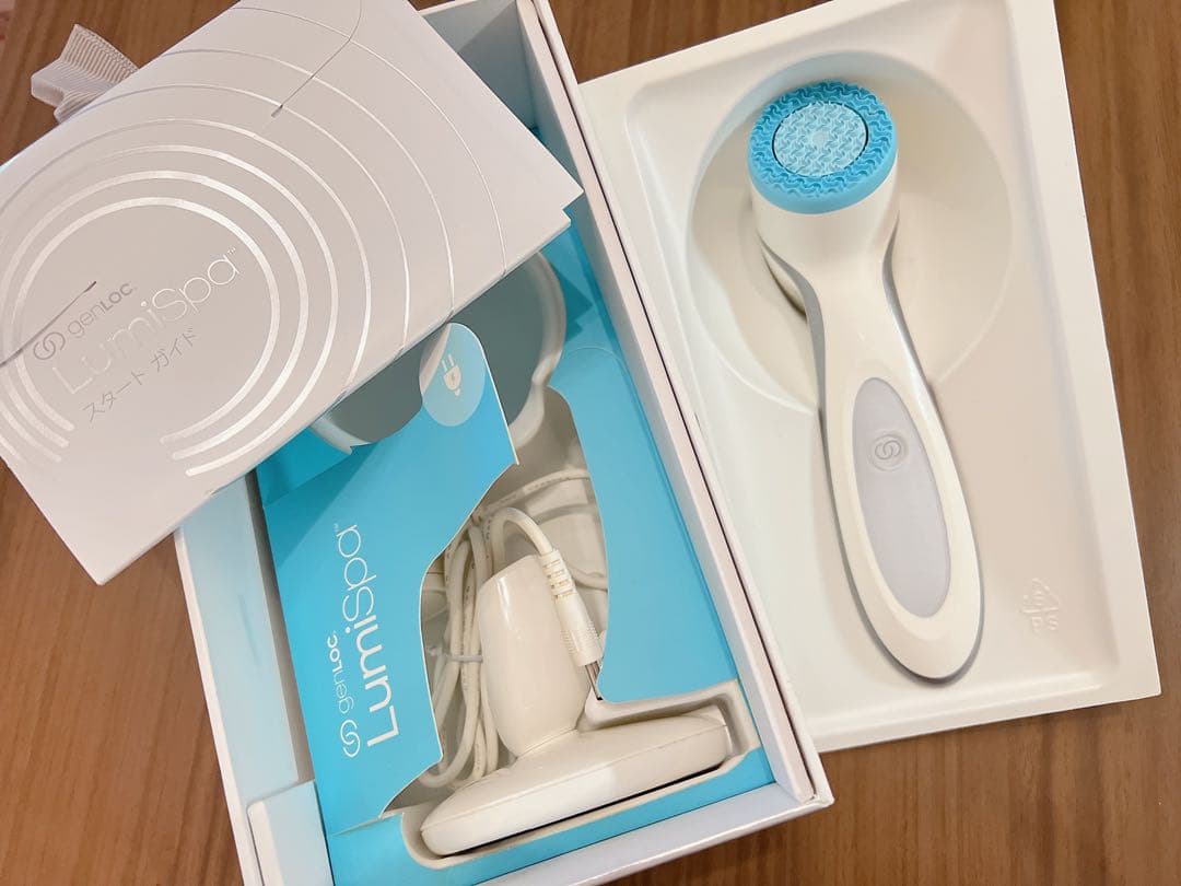 のょっき様先約品Nu Skin LumiSpa 美顔器 充電器付き