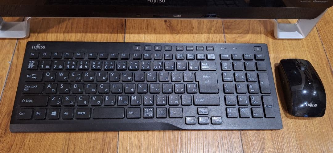 美品！富士通一体型テレビパソコンESPRIMOFH77/XD 23型ワイド2TB