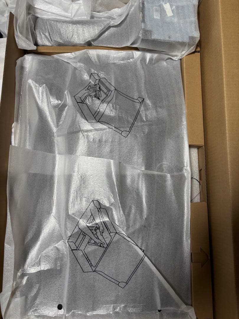 DELL ディスプレイ 本体