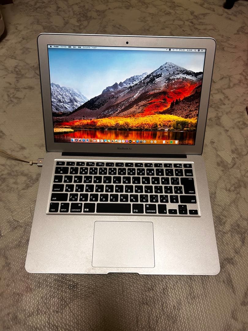 値下げ‼️MacBook Air 13インチEarly2015 4GB 128GB