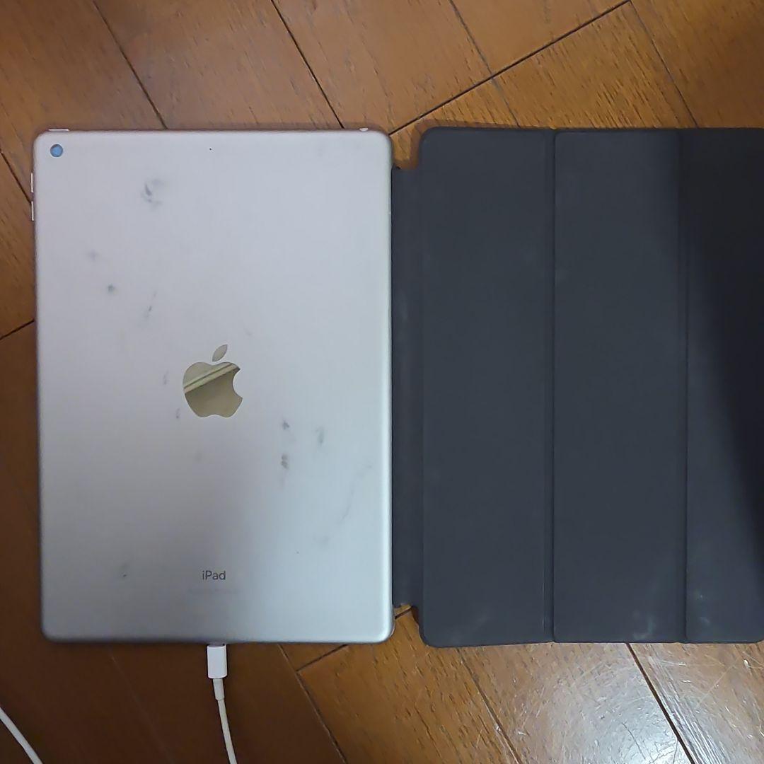 Apple iPad (第9世代) シルバー 64GB Wifiモデル