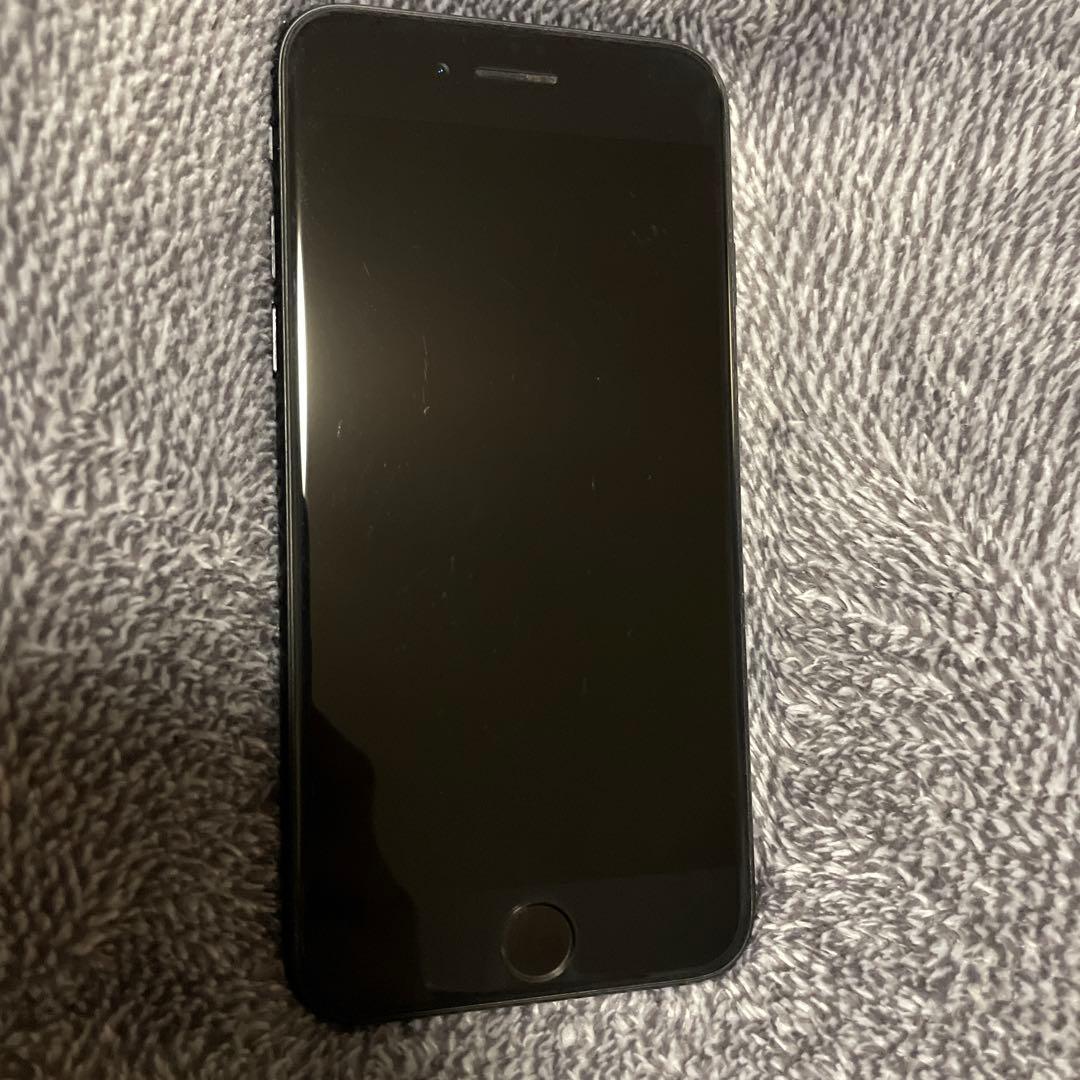 iPhoneSE 第二世代　本体のみ　ブラック　SIMフリー