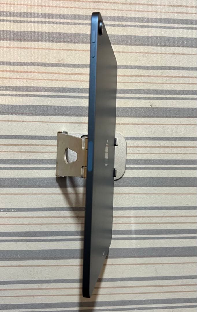 訳品 海外WiFi版 iPad Air（第5世代/2022） 256GB ブルー