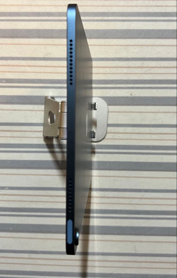 訳品 海外WiFi版 iPad Air（第5世代/2022） 256GB ブルー