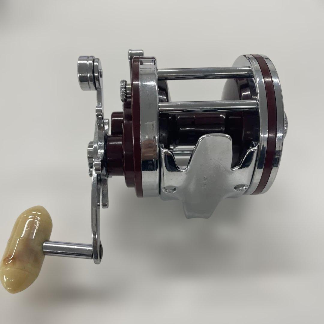 リール PENN SQUIDDER NO.146