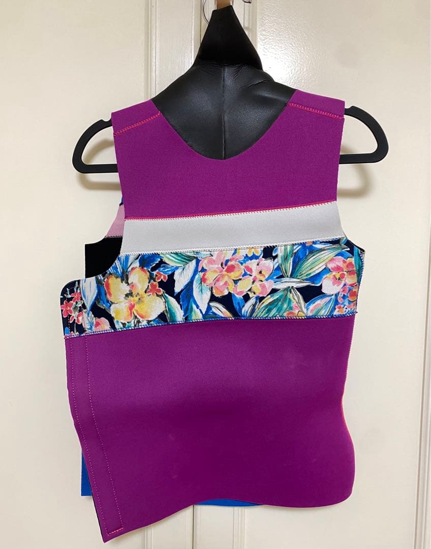 ワールドダイブ World Diveウェットスーツ DCドライネックベスト