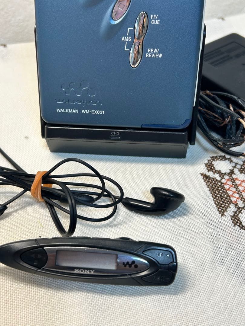 SONY WALKMAN WM-EX631 本体　充電器　付属品 ジャンク扱い