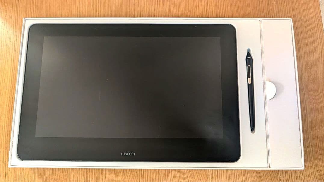 Wacom Cintiq Pro 液晶ペンタブレット本体 DTH-1620/K0