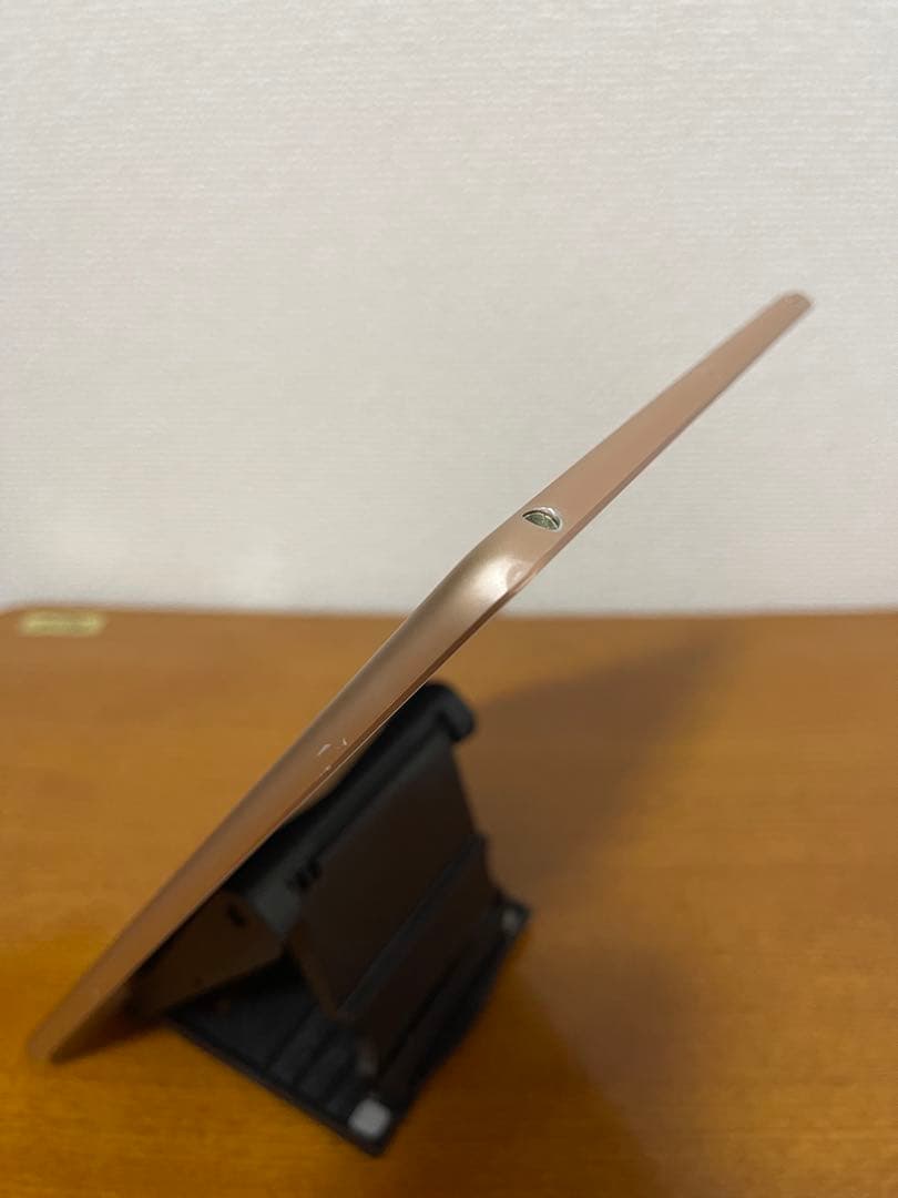 ゆ*か様 iPad 9.7インチ(第6世代) 128GB Wi-Fi