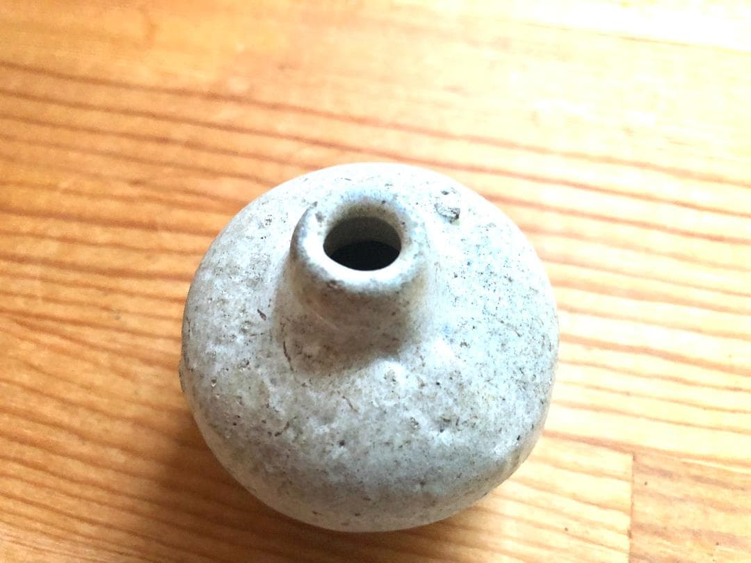 【タイ・骨董】宋胡録（スンコロク）白釉 小壺（1301年~1600年）