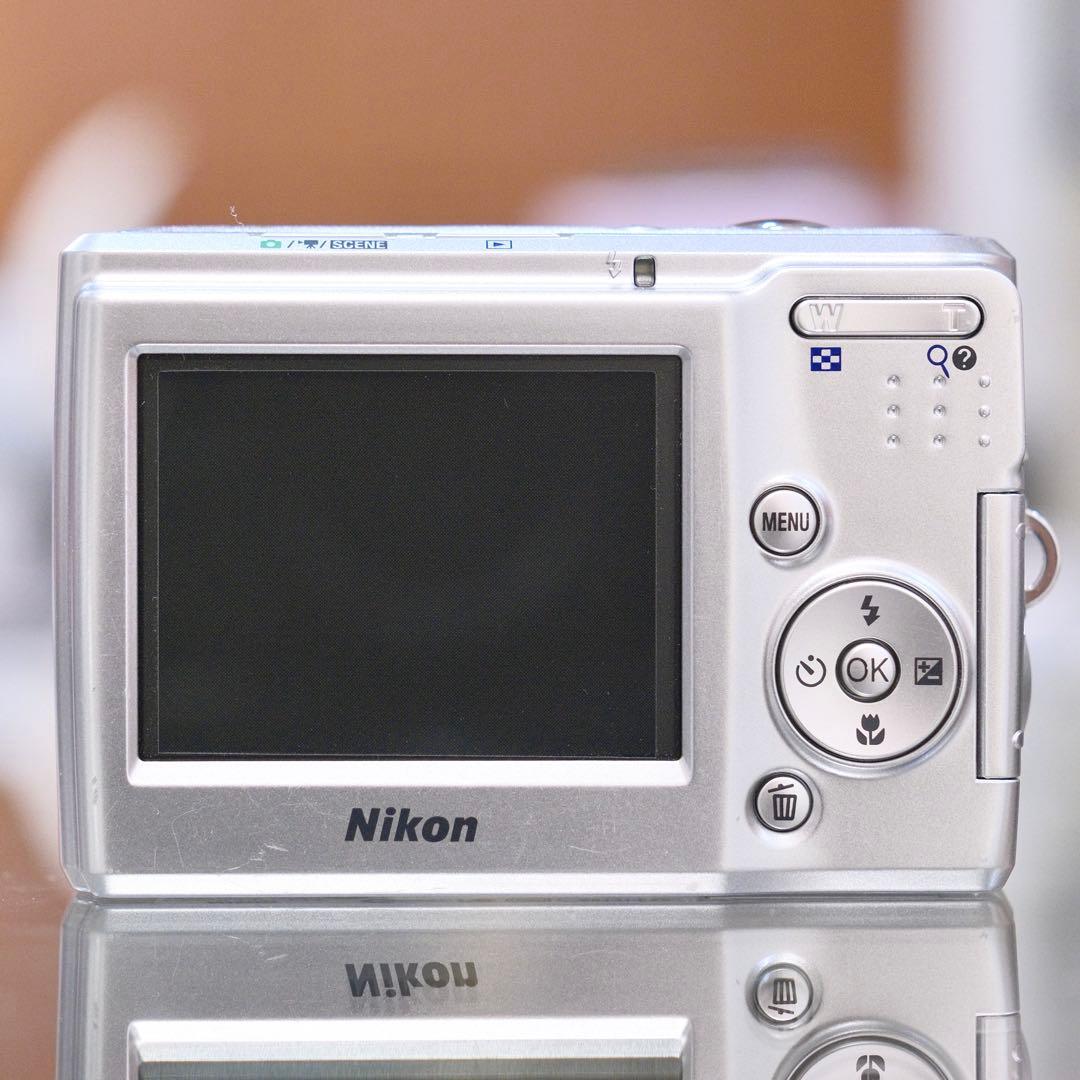 美品名機 動作品 平成レトロ Y2K CCD Nikon COOLPIX L14