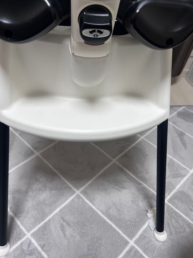 げん様⭐︎ベビービョルン　ハイチェア　ハーネスつき