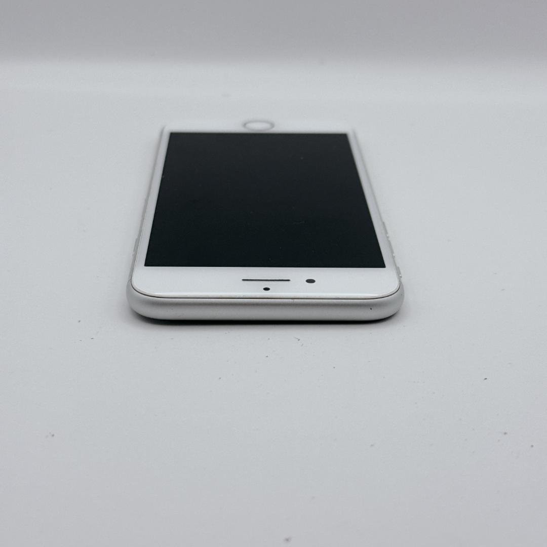 【未使用級】iPhone8 64GB MQ792J/A シルバー SIMフリー