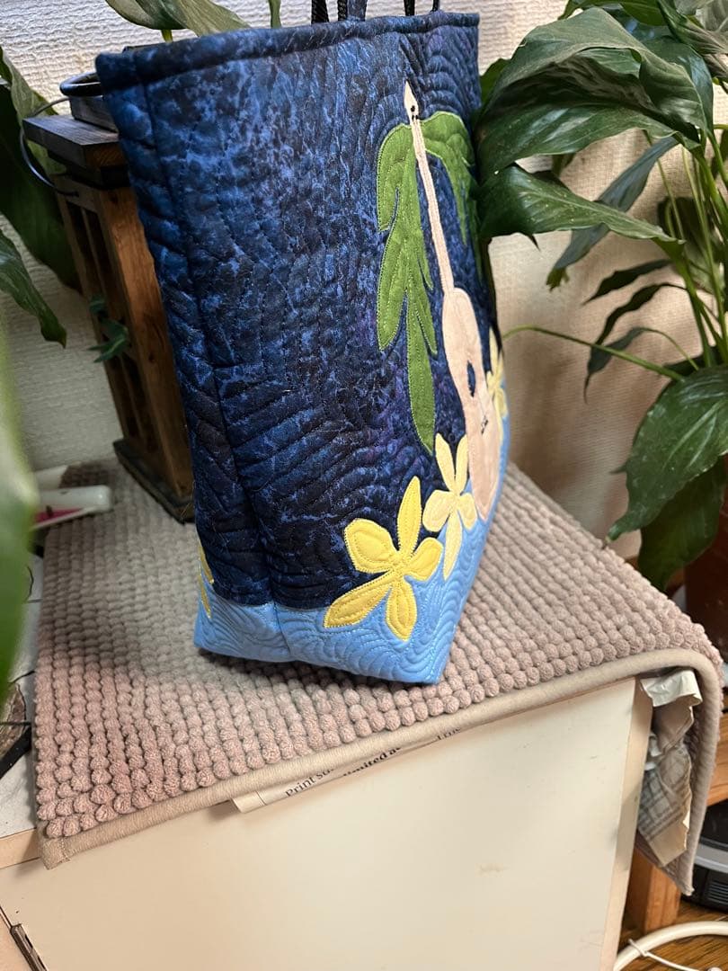 ハワイアンキルトバッグ　トートバッグ