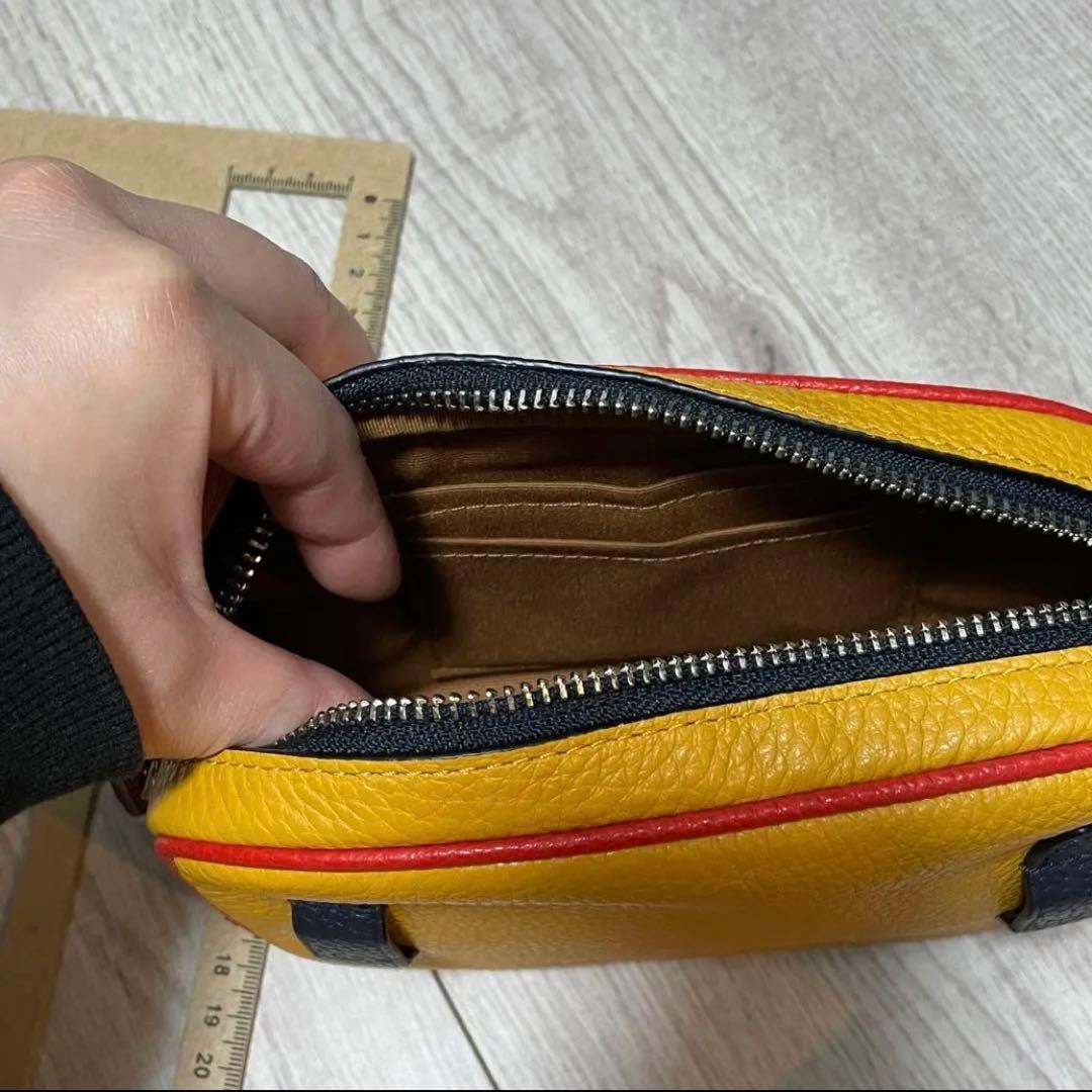 【近日処分】コーチ ショルダーバッグ ウエストポーチ