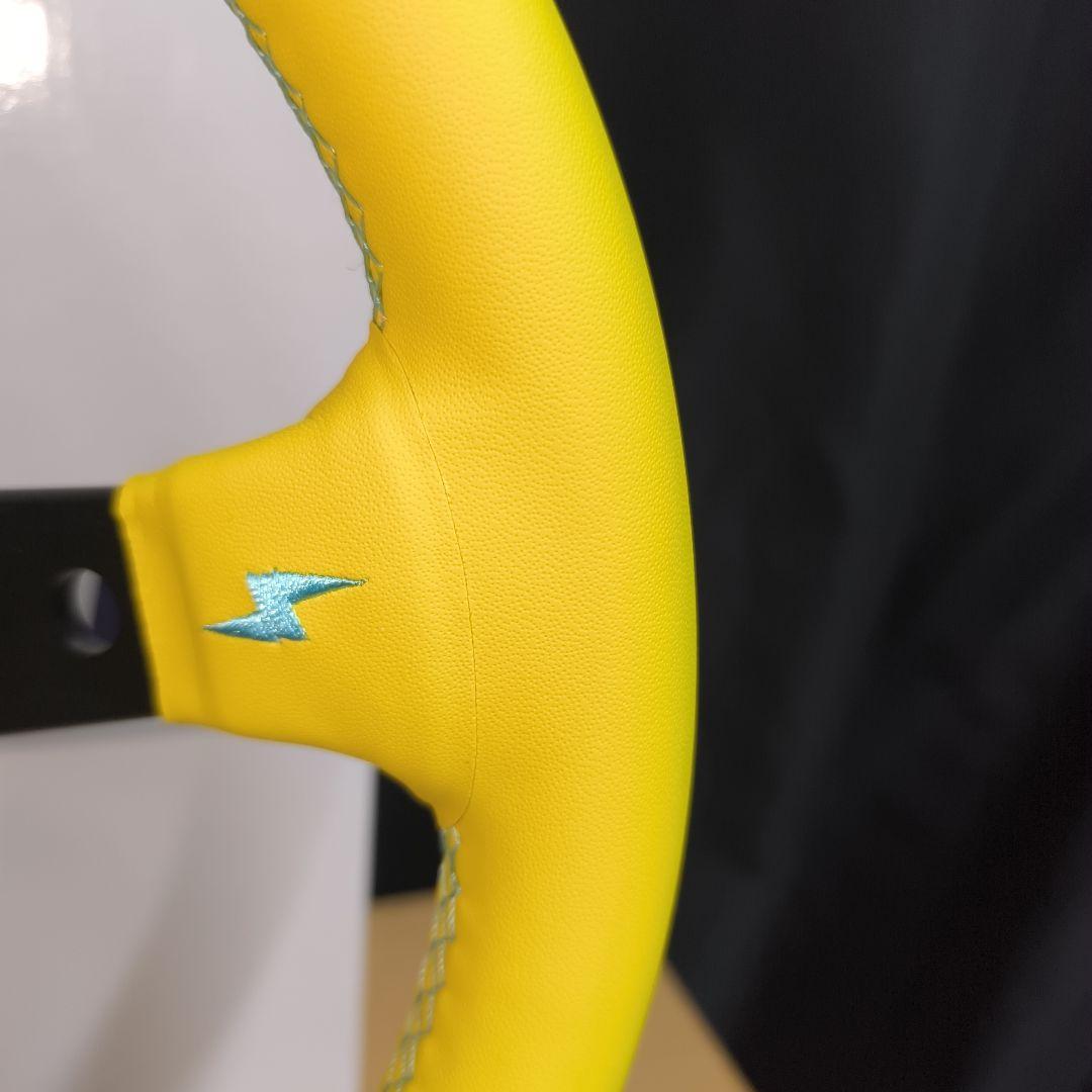 ヴェルテックスVERTEX タイプ　ステアリング325mm　90mmディープ