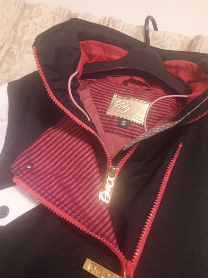 W10.スノボウェア