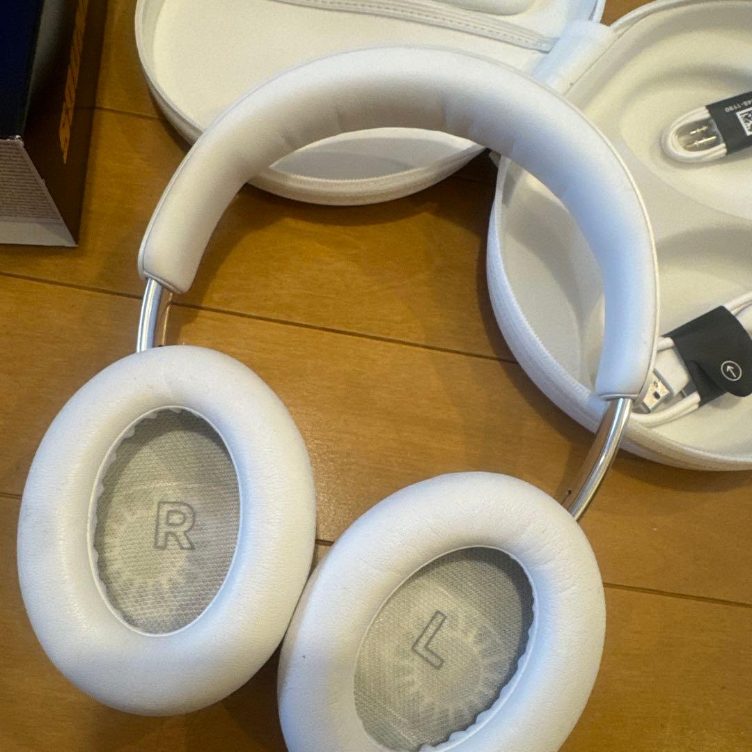 \"60周年特別品\" BOSE ヘッドホン