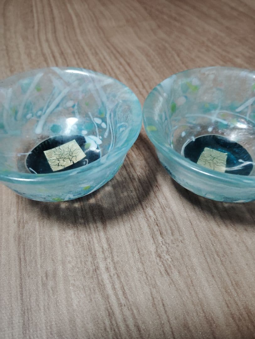 高級金箔入りガラス小鉢　冷酒のお猪口にも！青と緑のマーブル模様 2個