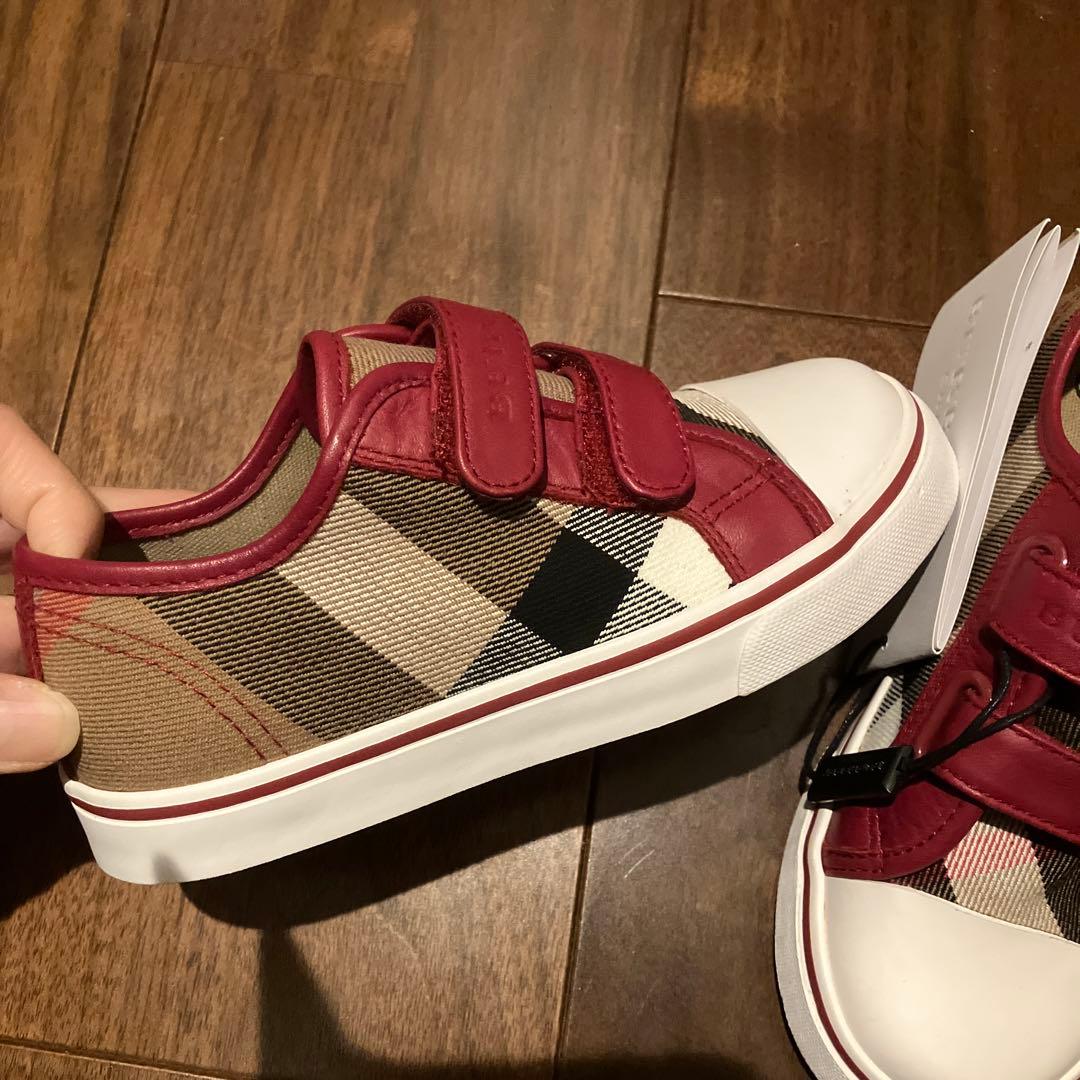 BURBERRY 子供用シューズ 28サイズ 赤チェック