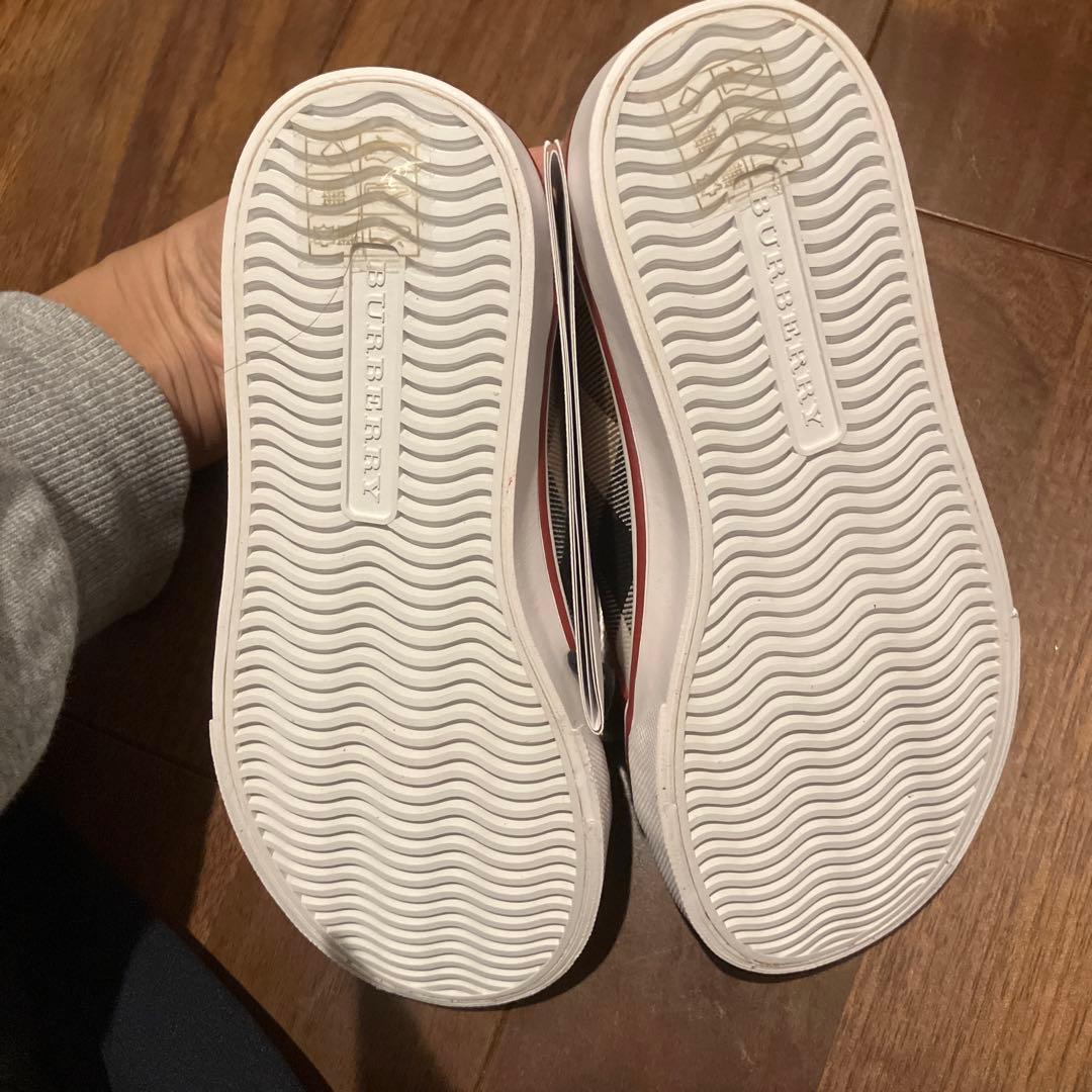BURBERRY 子供用シューズ 28サイズ 赤チェック