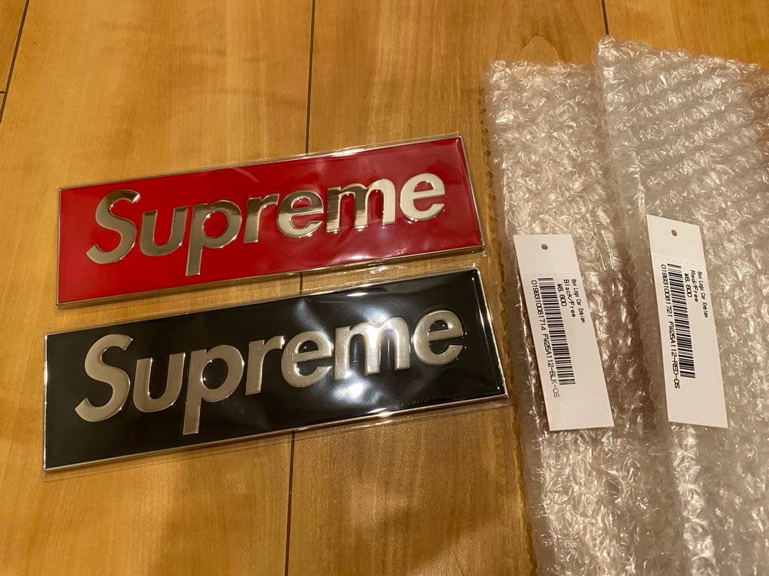 小物 supreme box logo car emblem 2color set