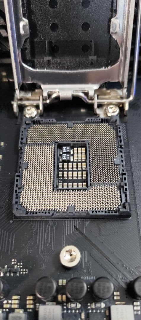 ASUS ROG Z590-E Gaming WiFi LGA1200 マザボ