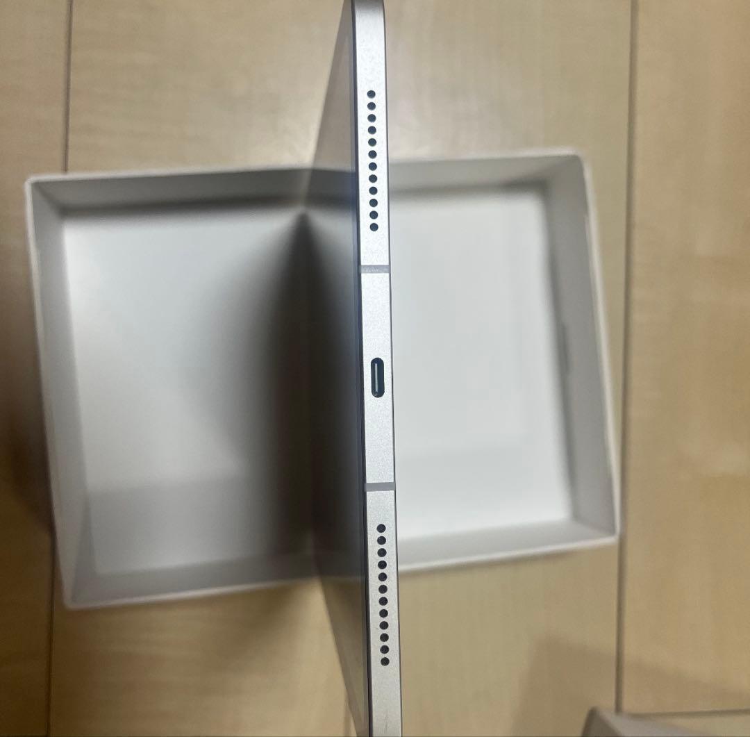 【美品】iPad 第10世代 WIFI&Cellular 64GB