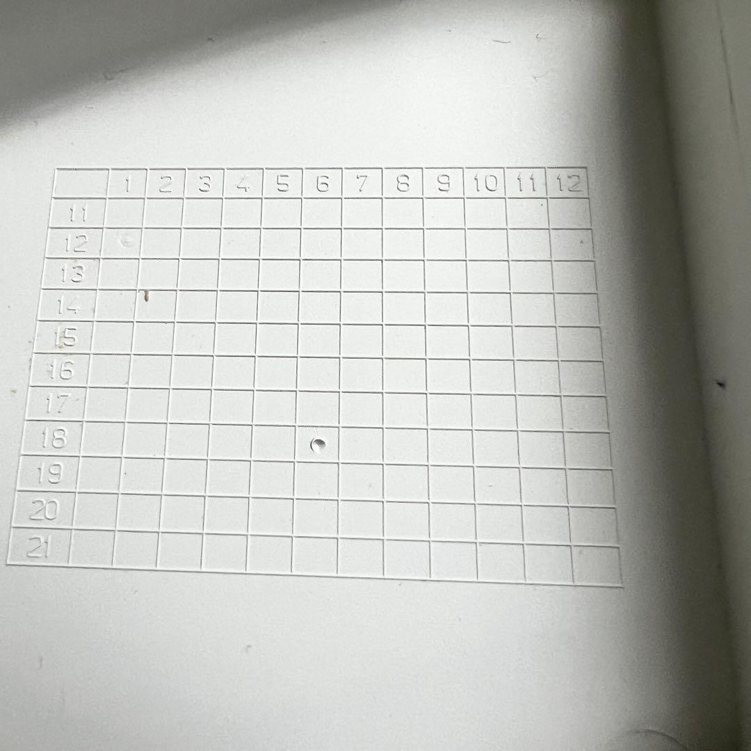 美品　BABYBJÖRN ベビーチェア ホワイト