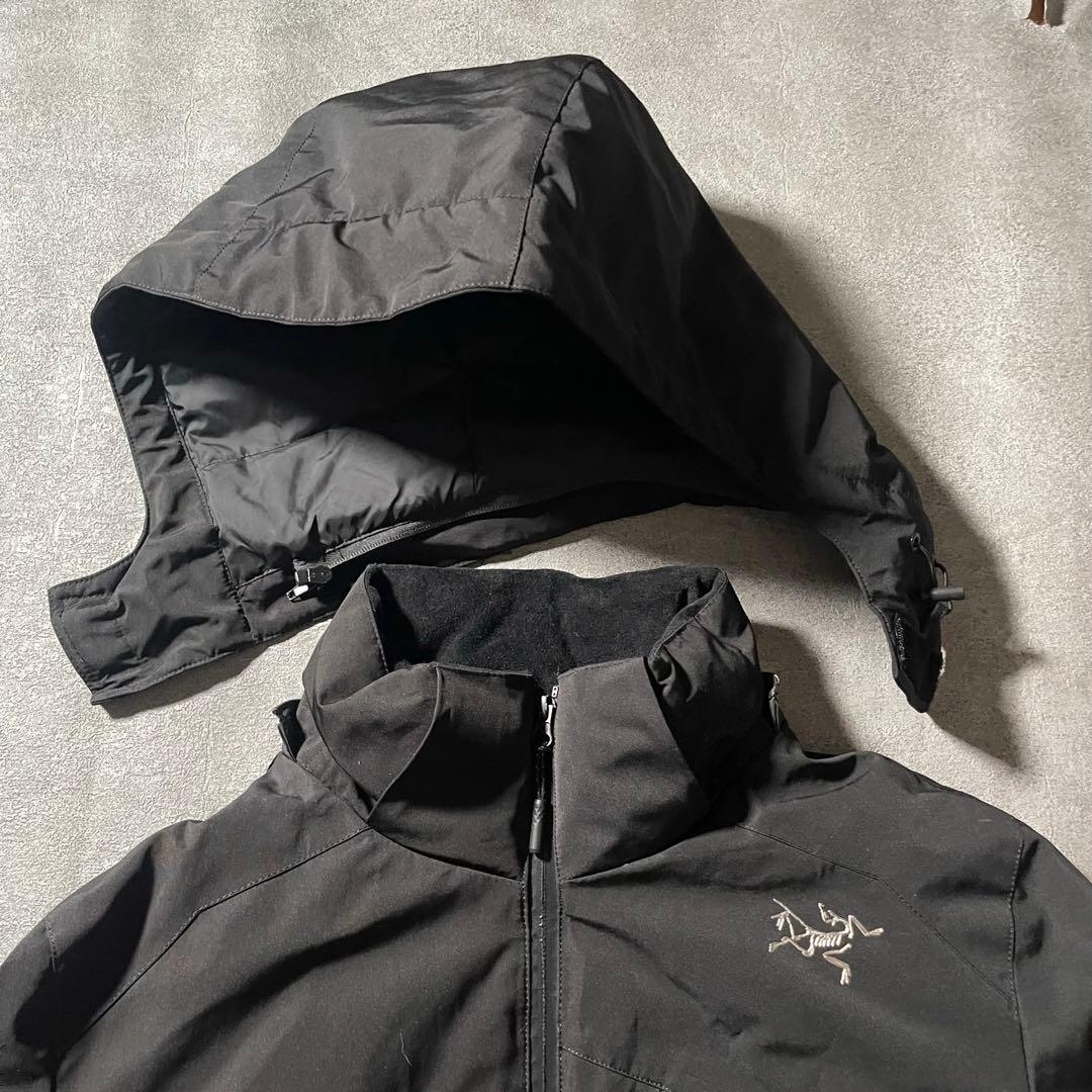 ジャケット・アウター Arc'teryx GORE-TEX Insulated Jacket