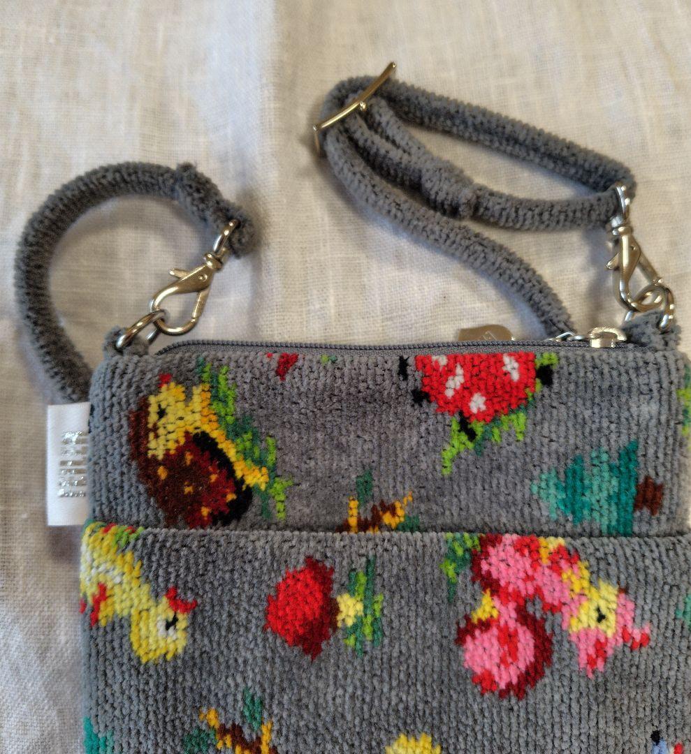 フェイラー　ハイジフレンズフォレスト　スマホショルダー