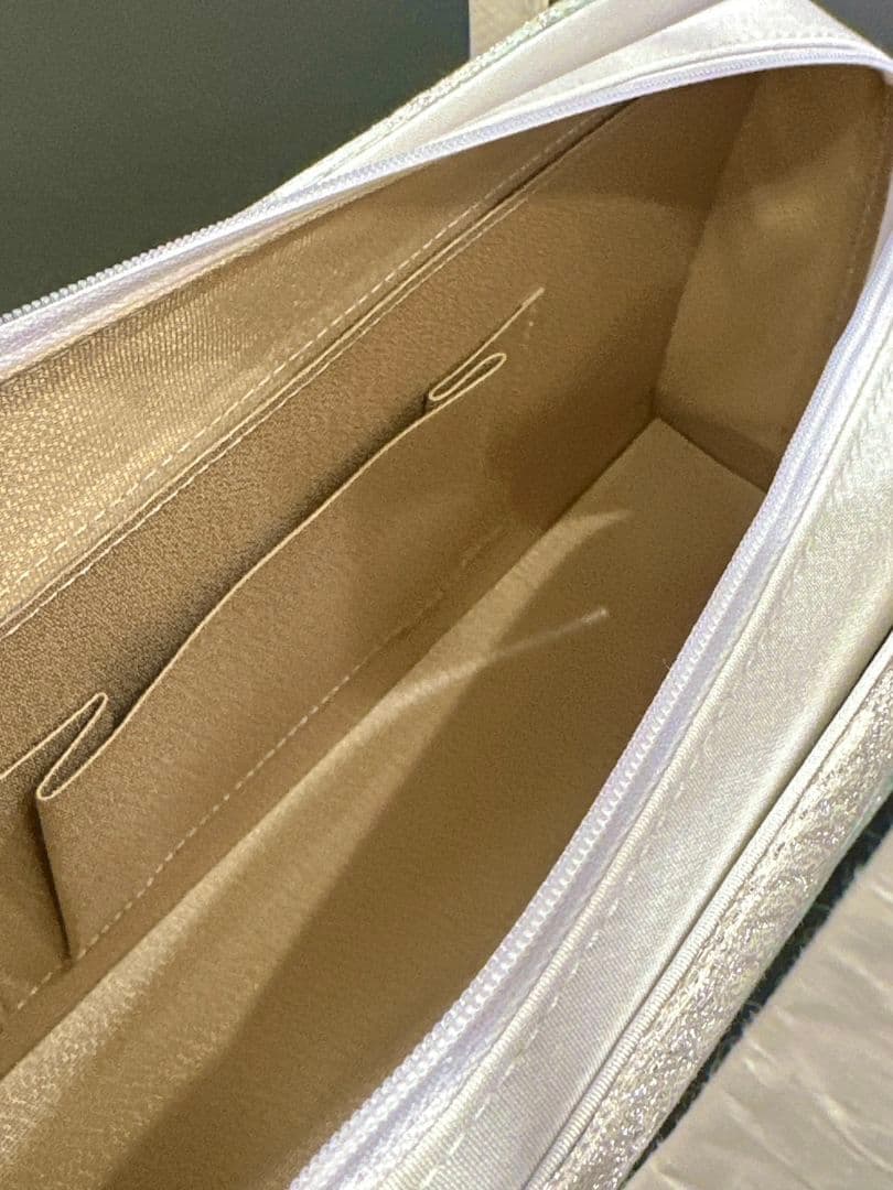 衿秀 バッグ 和装 利休 フォーマル 帯地 正絹 留袖バッグ　訪問着バッグ　菊菱