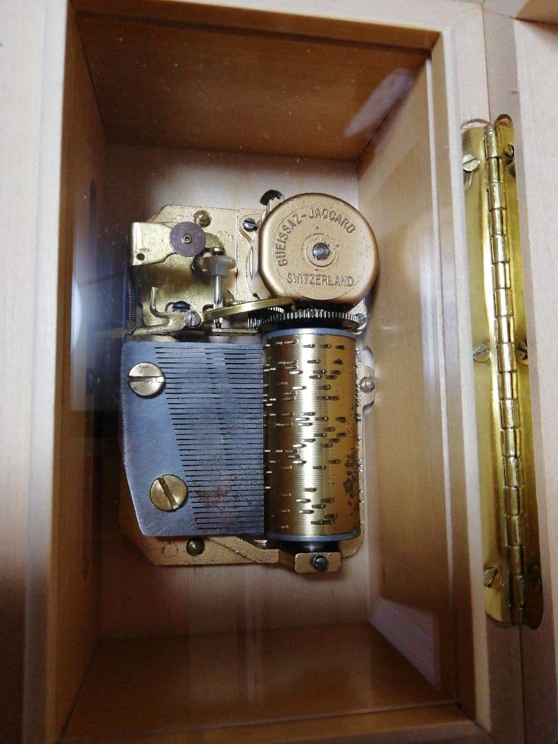 スイス製 GUEISSAZ-JACCARD ゲイサスジャカード】オルゴール