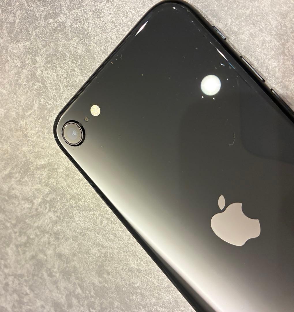 iPhone SE2 ブラック 64 GB SIMフリー