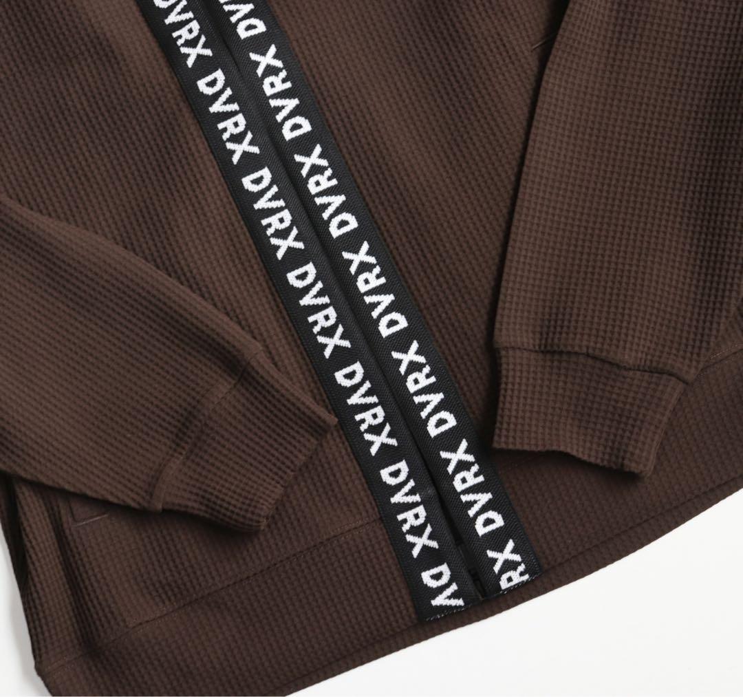 《デヴァローゴルフ》未使用 ビッグロゴ 凹凸ワッフル生地 フーディブルゾン XL