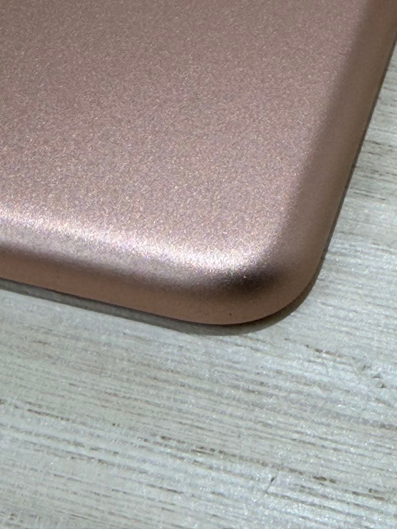 ipad mini ５　64GB simフリー　ゴールド　美品