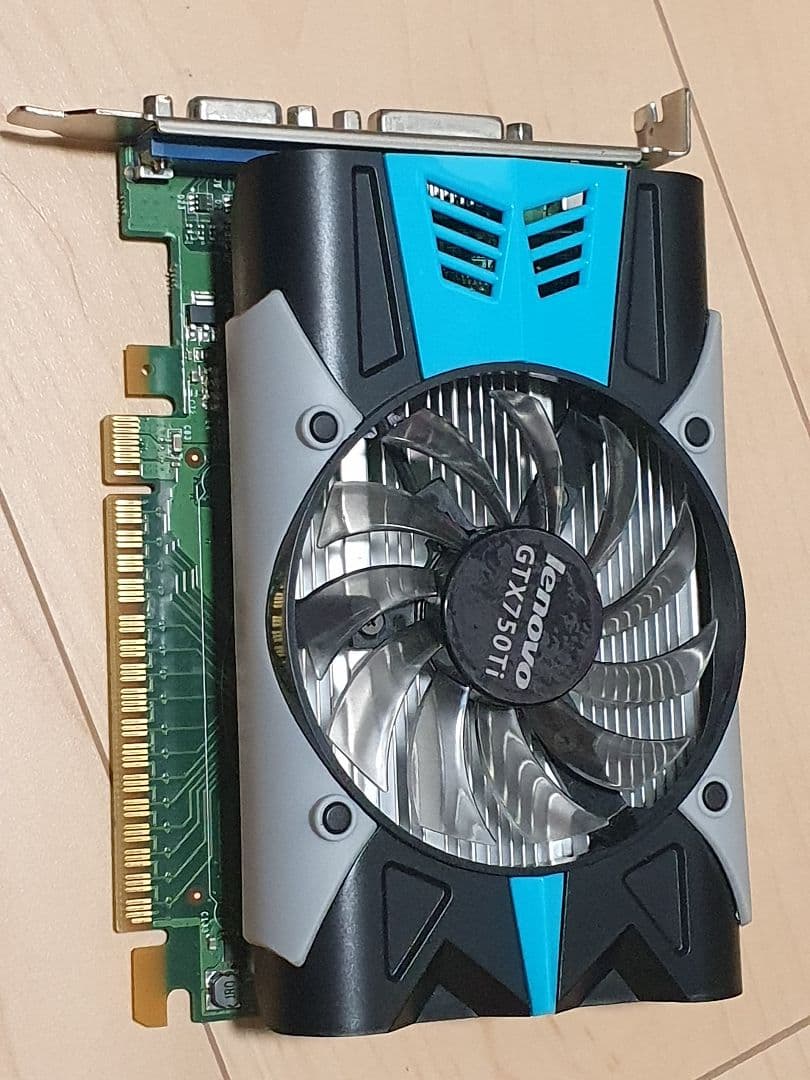 スリムタワー ライトゲーミングPC i5-8400 Win11 GTX750Ti