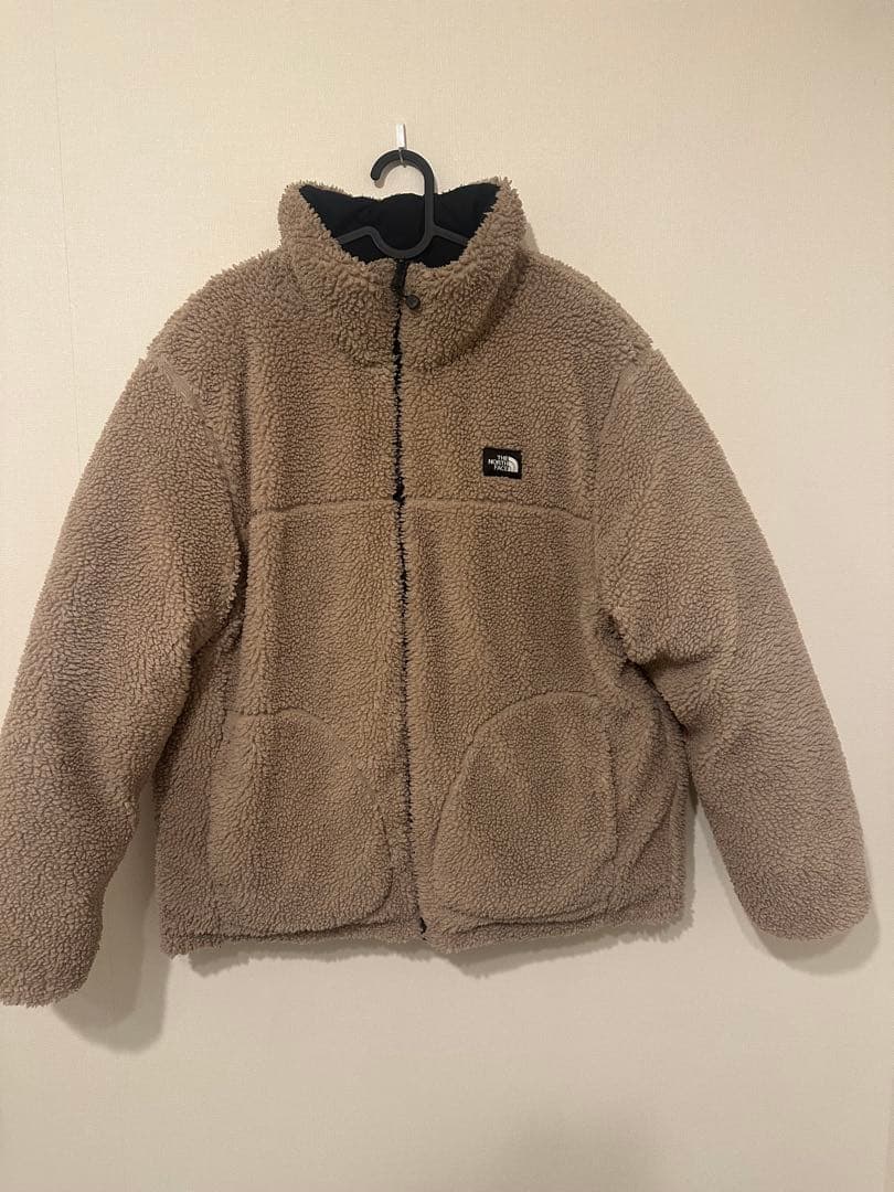 THE NORTH FACE リバーシブルダウンジャケット