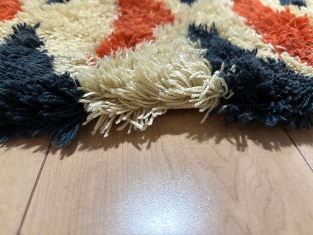 ダイヤモンドパターンラグ