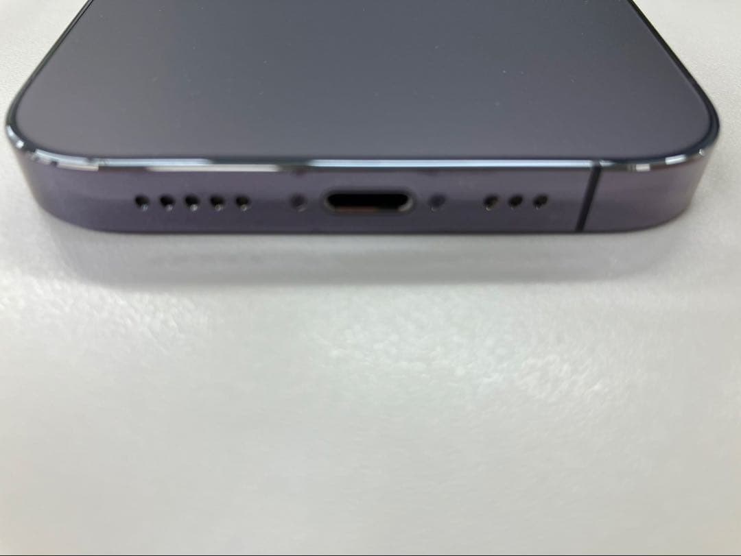 Apple iPhone 14 Pro ディープパープル