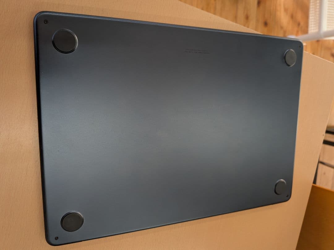 MacBookAir M2 13インチ 8GB 256GBミッ