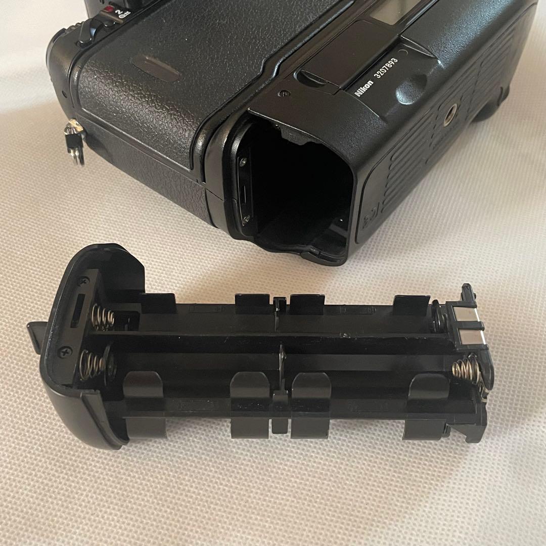 完動品 Nikon F5 最後期型 320万番台 本体のみ