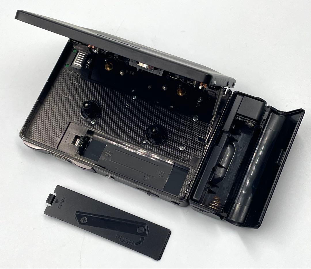 ジャンク　外観美品　SONY WM-702 Walkman カセットプレーヤー