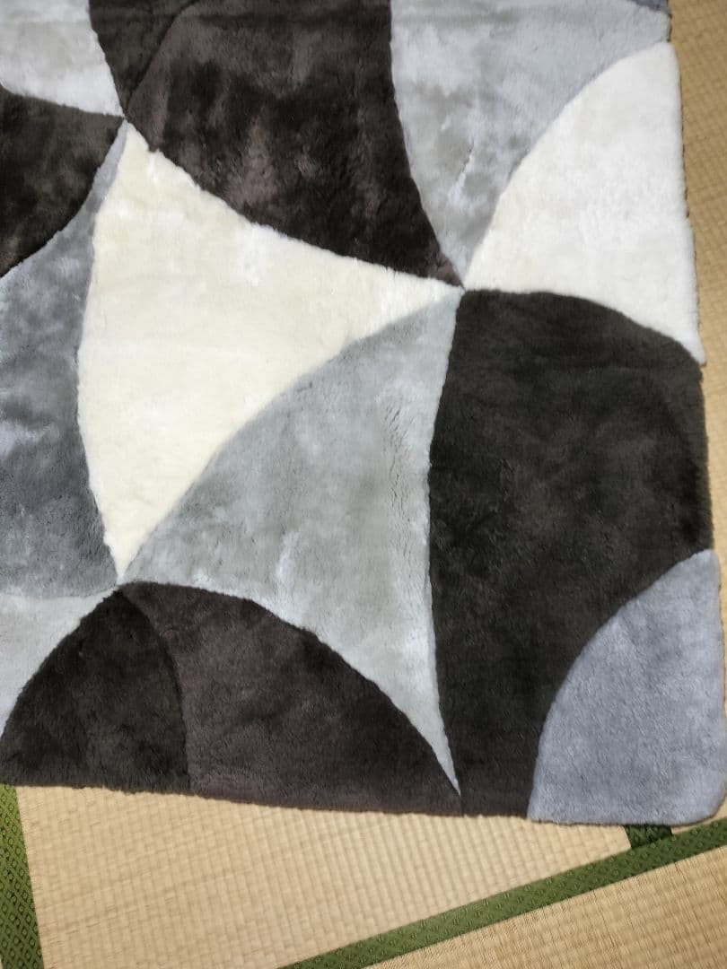 定価64万ニチロムートンラグカーペット200×200 クリーニング済み