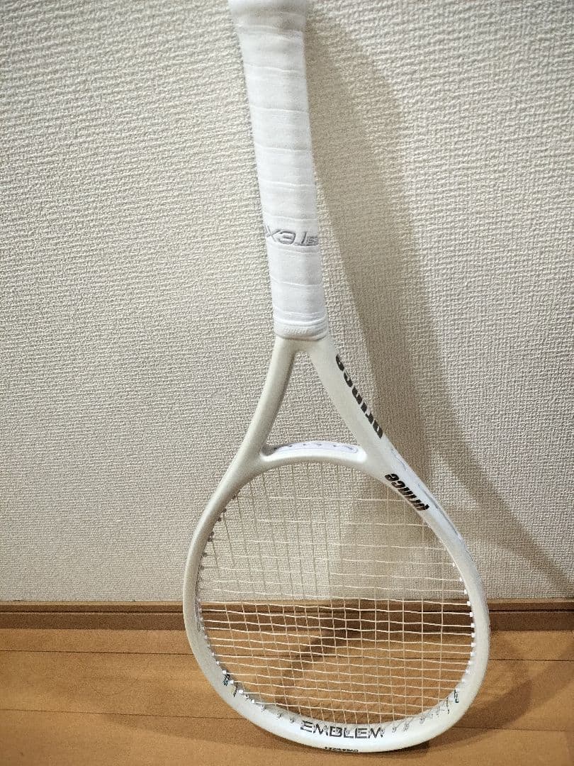 現行　ザイロン搭載モデル　エンブレム 120 プリンス　テニスラケット