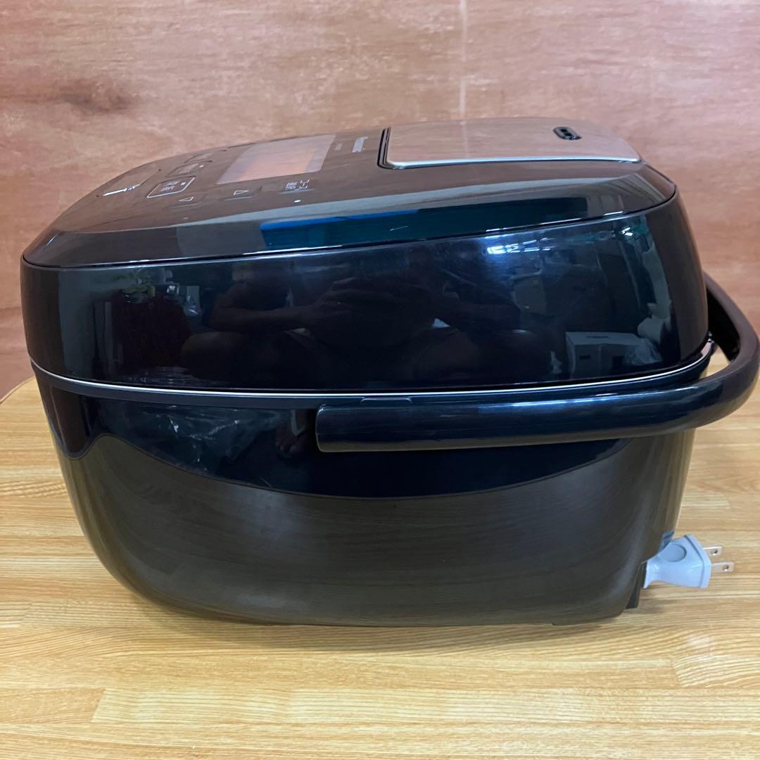 一都三県限定　配送設置無料　炊飯器　Panasonic 2020年製　5.5合