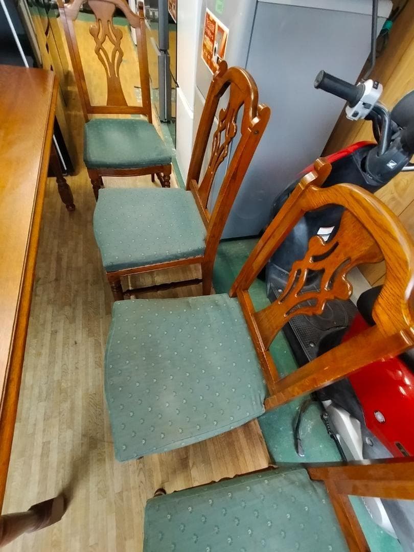 スイカ様　東京都送料込み　三越ブルージュ　イス②