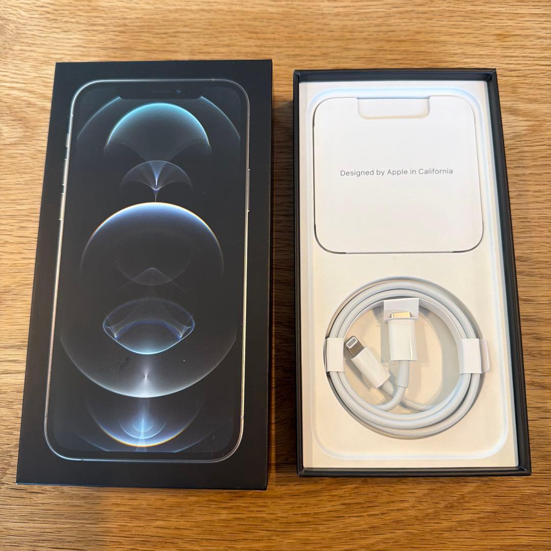 iPhone12Pro　256GB　シルバー　エクスプレス交換品・未使用