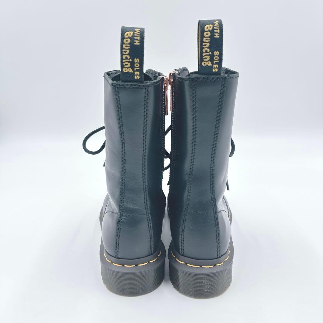 【未使用級】Dr.Martens レースアップブーツ 8ホール 黒 22cm相当