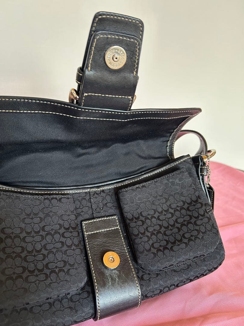 COACH コーチ　ショルダーバック　ブラック　肩掛け